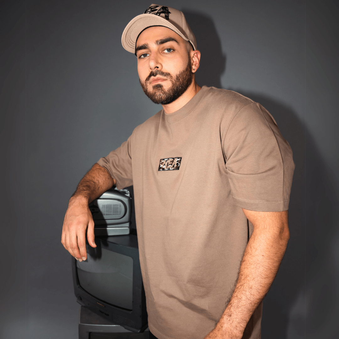 COYOTE CAMISETA OVERSIZE TAUPE - NEA