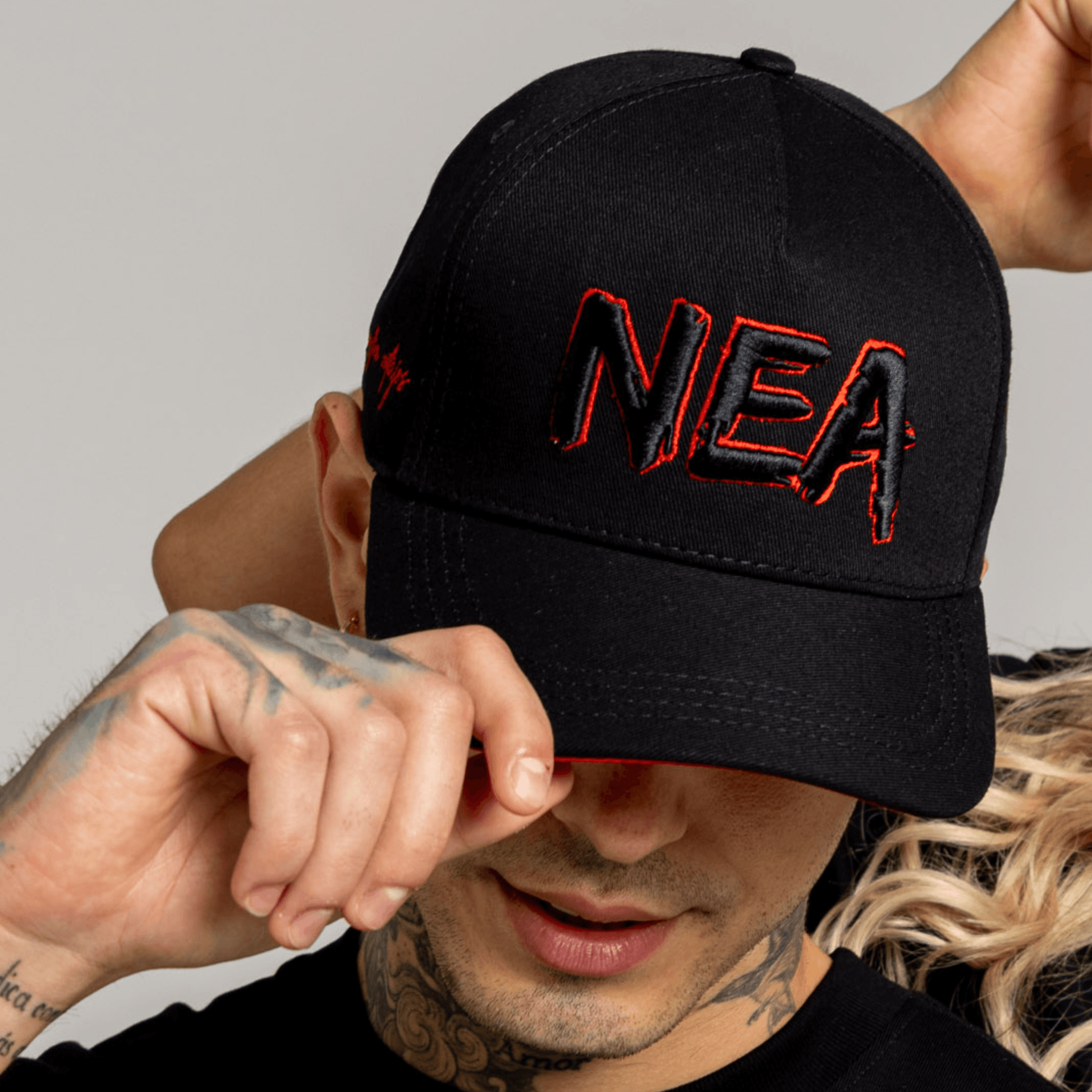 BEAST GORRA NEGRA - NEA